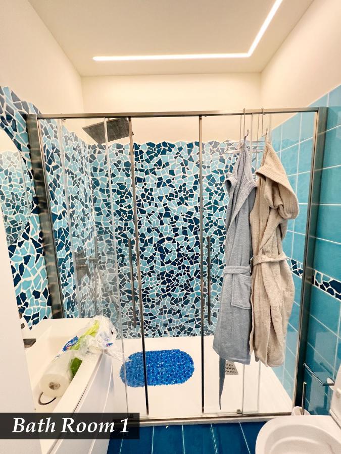 Nautilus Vista Mare Mozzafiato A 180 Gradi- Posto Auto Privato - 2 Camere Matrimoniali Piu 1 Divano Letto Singolo-Sky,Netflix-Wifi 200Mg Rapallo Eksteriør bilde